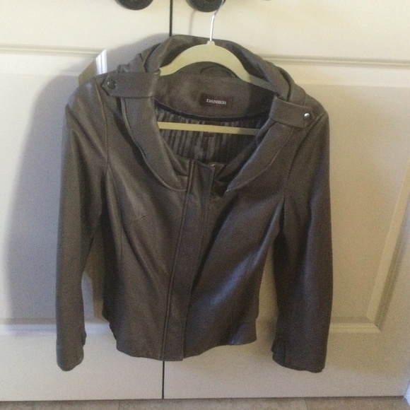 Danier Taupe leather jacket sz xs - Picture 1 of 2